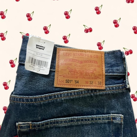 Levi's Dark Blue Straight Men's Jeans - Picture 3 of 3